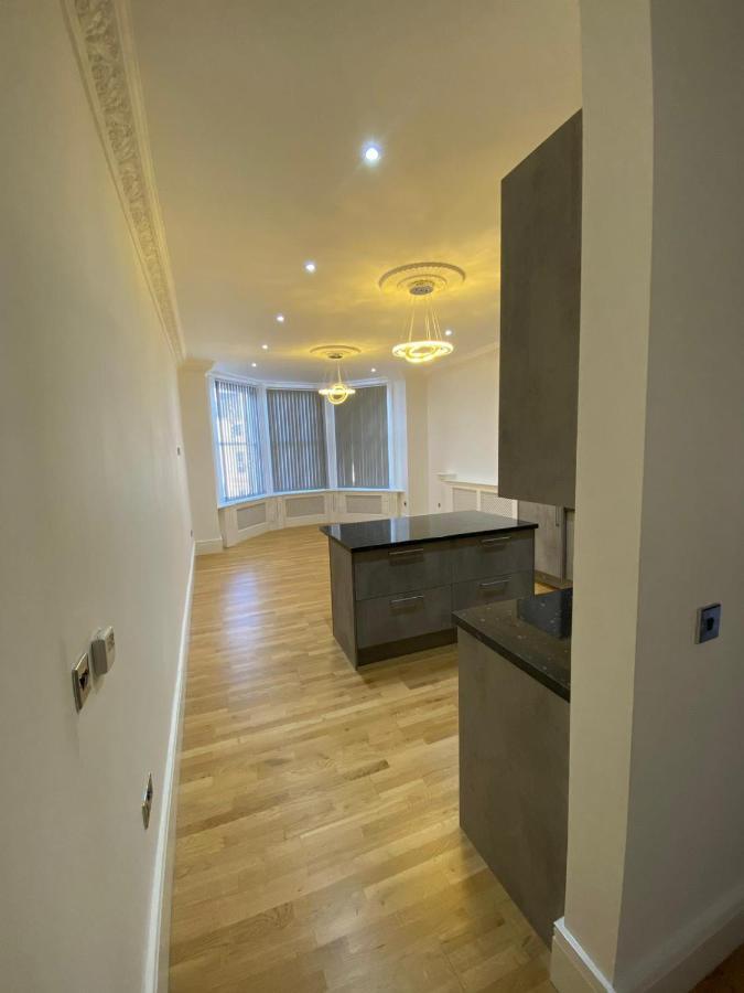 Luxury Apartment Apt4 วุลฟ์เวอร์แฮมป์ตัน ภายนอก รูปภาพ
